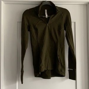 LULULEMON - Long sleeve workout top